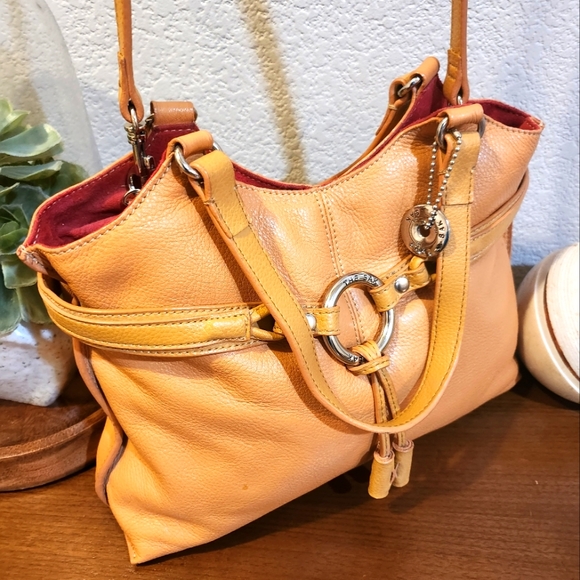 The Sak Tan Leather Shoulder Bag/Crossbody Bag - Picture 9 of 13